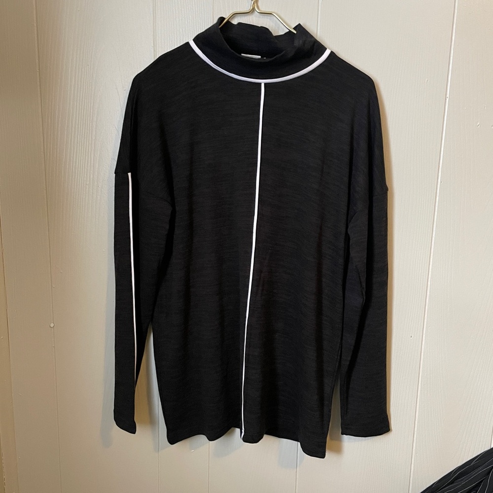 Suzanne Betro Simple Chic Black Turtleneck Top with White Trim